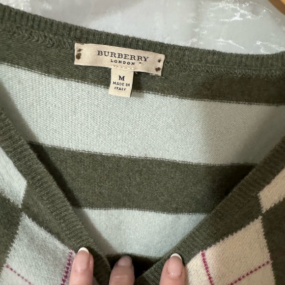 Authentic Burberry Merino wool sweater - Picture 4 of 11